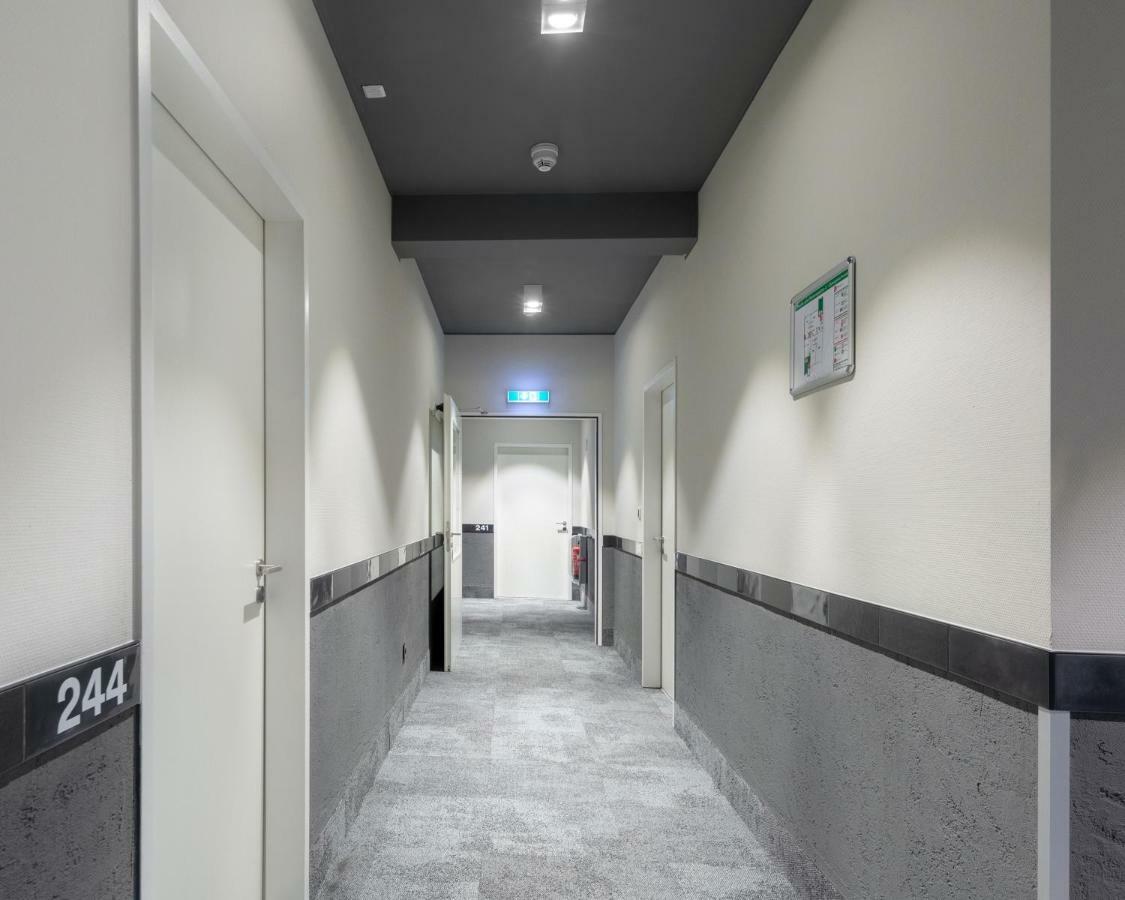 A&O Frankfurt Galluswarte Франкфурт-на-Майне Экстерьер фото